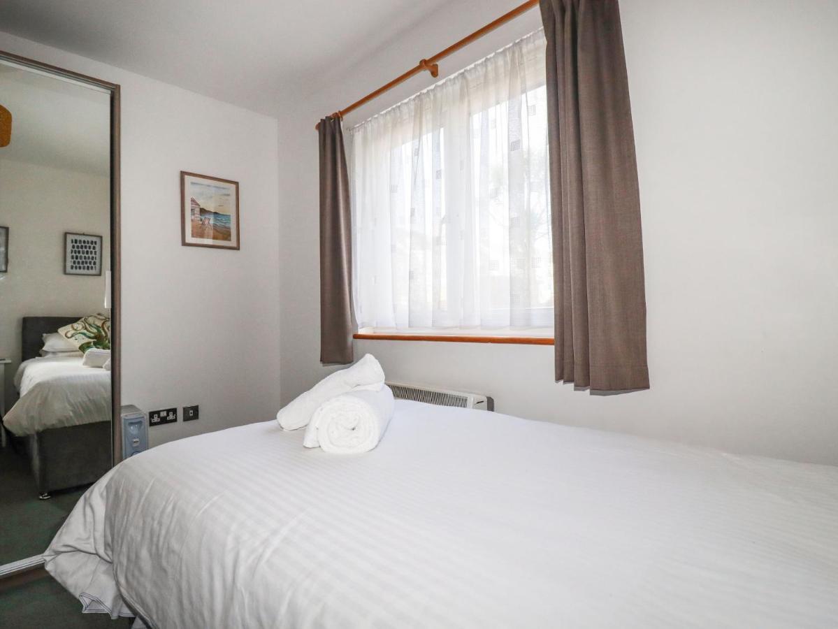 Flat 4 Apartment นิวคีย์ ภายนอก รูปภาพ