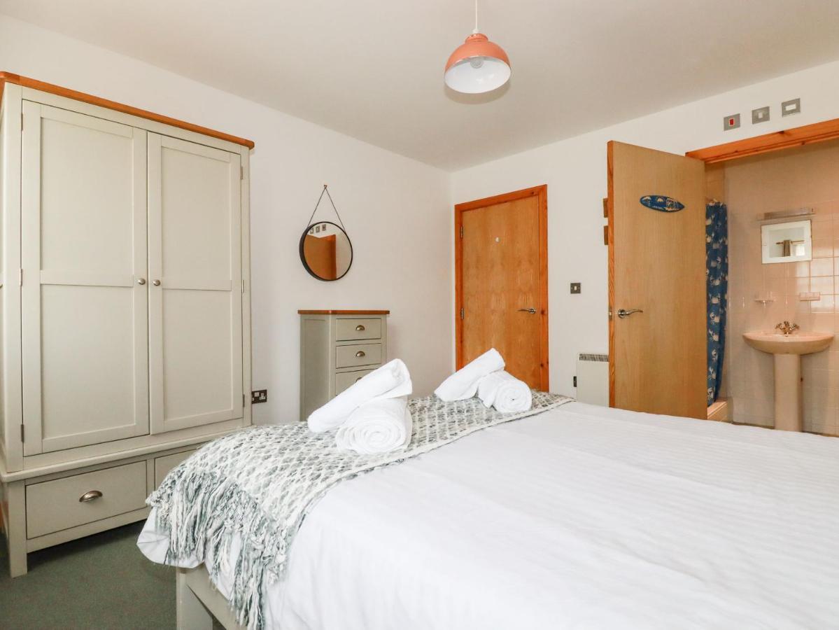 Flat 4 Apartment นิวคีย์ ภายนอก รูปภาพ